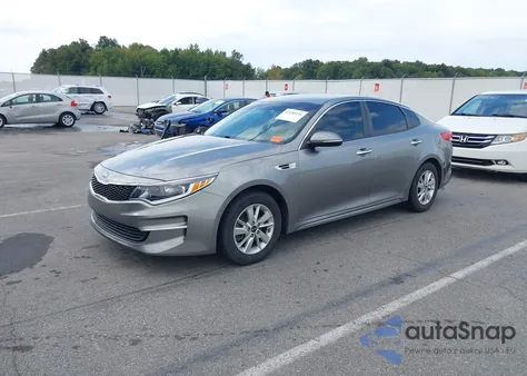 2018 Kia Optima Lx z USA, uszkodzony, nr VIN 5XXGT4L30JG190157